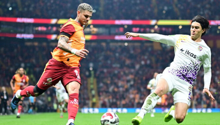 Galatasaray-Eyüpspor Maçında Kırmızı Kart: Bedirhan Özyurt Oyun Dışı Kaldı