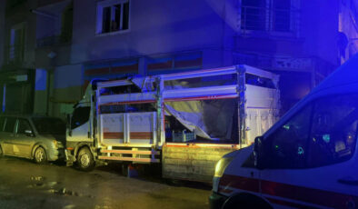 Mersin ve Tekirdağ’da Yaşanan Acı Olaylar: Genç Kız Kamyonet Kasasına Düştü, Kasapta Çalışan Kadın Yaralandı