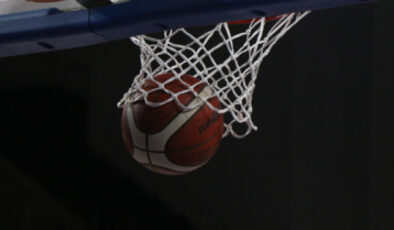 EuroLeague’de Türk Rüzgarı: Efes ve Fenerbahçe’den Galibiyet, Liderlik Devam Ediyor