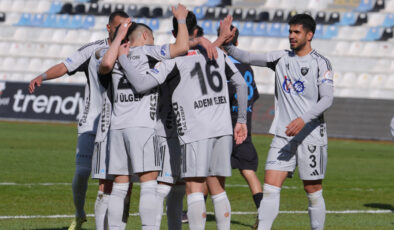 Erzurumspor FK, Adana Demirspor’u Gol Yağmuruna Tuttu: 7-0’lık Farklı Galibiyet