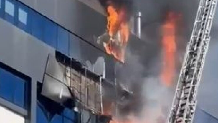 Gebze’deki Peynir Üretim Tesisinde Yangın: Yönetim Binası Alevlere Teslim Oldu