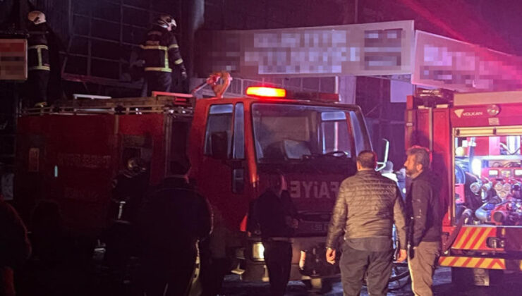 Sümer Mahallesi’nde Oto Döşeme Dükkanında Yangın: İtfaiye Müdahalesiyle Söndürüldü