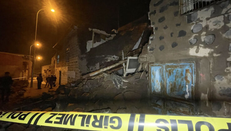 Şanlıurfa’da Boş Ev Çöktü: Çevredeki 3 Ev Tahliye Edildi, FETÖ Operasyonunda Gözaltılar