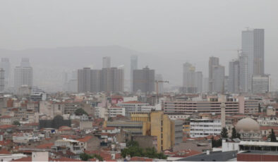 Hava Durumu Alarmı: Yağmur, Fırtına ve Toz Taşınımı Kapıda! Tarihi Eser Operasyonu da Duyuruldu