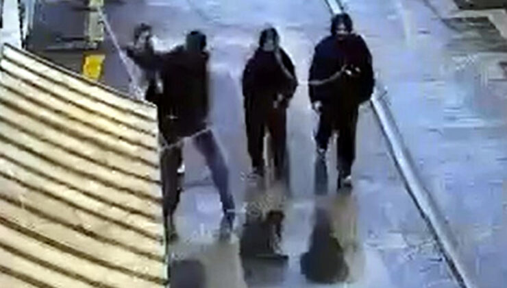 Iğdır’da Korkunç Saldırı: Yolda Yürüyen Kız Çocuğuna Bıçaklı Saldırı Güvenlik Kamerasında