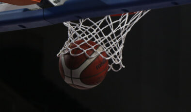 Emlak Konut, ÇİMSA ÇBK Mersin’i Zorlu Maçta Geçti: Süper Lig’de 13. Galibiyet