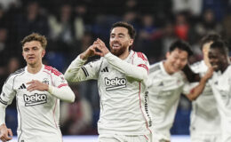 Orkun Kökçü’den Mustafa Hekimoğlu’na Övgü ve Galibiyet Değerlendirmesi: ‘Hava İyi, Herkes Birbirine Destek Oluyor’