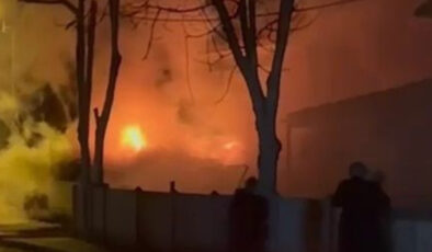 Düzce’de Müştemilat Yangını Korku Yarattı: Alevler Hızla Yayıldı