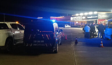 Afyonkarahisar’da Park Halindeki Otomobilde Erkek Cesedi Bulundu: Olay Yeri İncelemesi Devam Ediyor