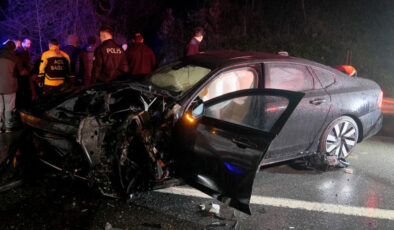 Riva ve Beşiktaş’ta Feci Kazalar: 2 Kişi Hayatını Kaybetti, Yaralılar Var