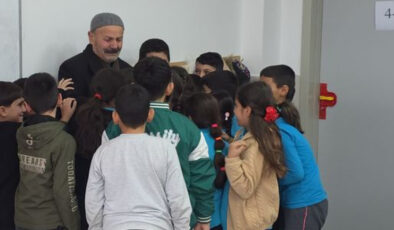 Okula Gidemeyen Adamdan Anlamlı Vefa: Aksaray’da Okul Yaptırdı, Çocuklarının Eğitimine Örnek Oldu