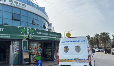 Sevgililer Günü’nde Acı Kayıp: Sığacık’taki Otel Yangınında Polis Memurunun Eşi Hayatını Kaybetti