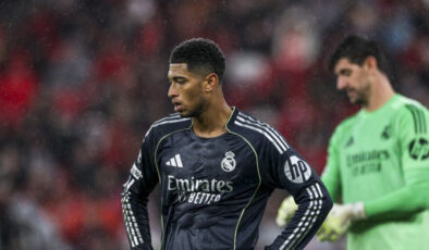 Real Madrid’e Bellingham Şoku: Yıldız Oyuncu Sakatlandı, Dönüşü 6-8 Hafta Sürecek