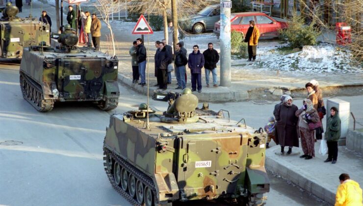 28 Şubat Postmodern Darbesi: Failler Yargı Önünde Hesap Veriyor