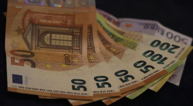 Hazine’nin Euro Tahviline Rekor Talep: Üç Katı Aştı