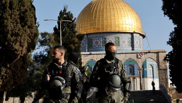 İsrailli Fanatikler Ramazan Ayında Mescid-i Aksa’ya Baskınlarını Sürdürüyor: Provokasyon ve Gerginlik Artıyor