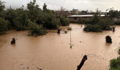 Antalya’da Şiddetli Hava Uyarısı: 7 İlçede Eğitim ve Çalışmaya Bir Gün Ara