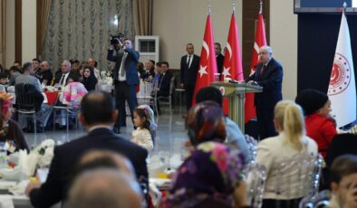 Milli Savunma Bakanı Yaşar Güler, Şehit Aileleriyle Gazi Orduevi’nde İftar Yemeğinde Buluştu