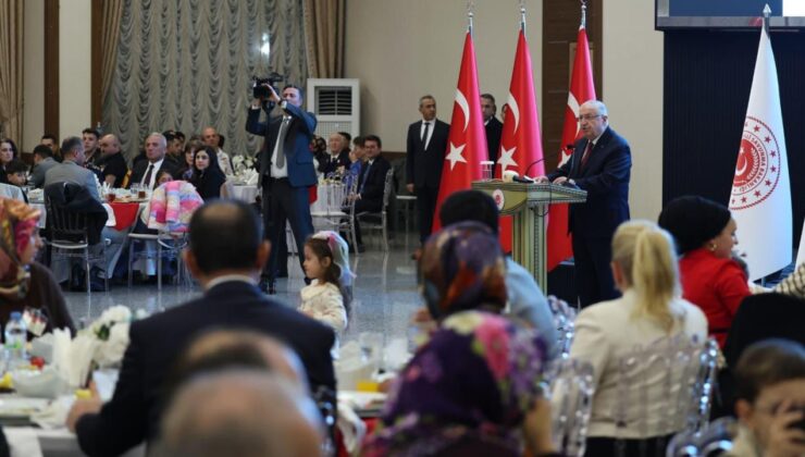 Milli Savunma Bakanı Yaşar Güler, Şehit Aileleriyle Gazi Orduevi’nde İftar Yemeğinde Buluştu