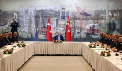 Cumhurbaşkanı Erdoğan, ASKON Heyetini Dolmabahçe’de Kabul Etti: Ekonomik İşbirliği Mesajları mı Verildi?