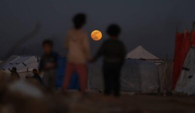 İsrail Hapishanelerinde Filistinli Kadın Tutukluların Durumu: Esirler Cemiyeti’nden Açıklama