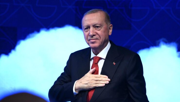 Cumhurbaşkanı Erdoğan’dan Üniversitelere Mesaj: Değişimden Korkmayın, Hedef Türkiye Yüzyılı