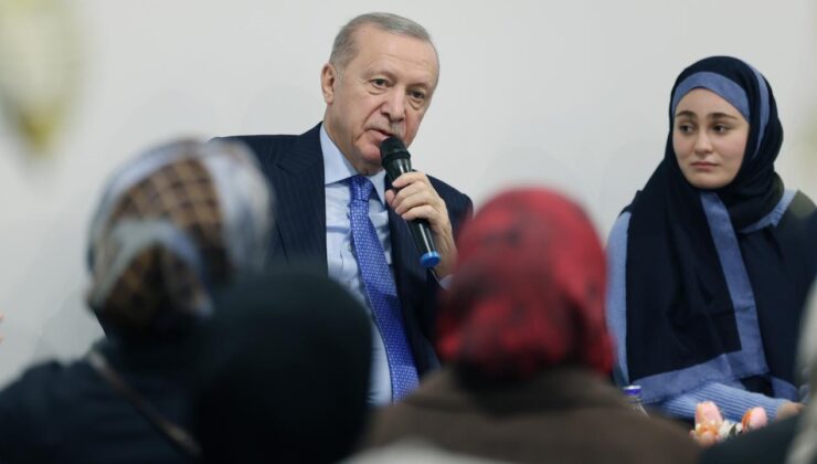 Cumhurbaşkanı Erdoğan’dan Öğrencilere Ziyaret: Marmara Üniversitesi İlahiyat Fakültesi Yurdu’nda Gençlerle Buluştu