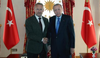 Cumhurbaşkanı Erdoğan’dan Bakir İzzetbegoviç’e Kabul: Türkiye-Bosna Hersek İlişkileri Gündemde