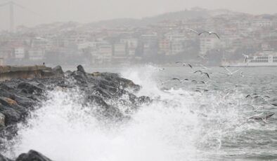 Fırtına Alarmı: Batı ve Doğu Karadeniz ile Akdeniz’de Kuvvetli Rüzgar ve Ulaşım Uyarısı