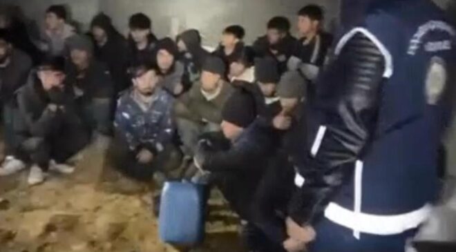 Diyarbakır Merkezli Göçmen Kaçakçılığı Operasyonu: 22 Şüpheli Tutuklandı