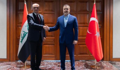 Hakan Fidan, Irak Savunma Bakanı ile Ankara’da Görüştü: Diplomatik İlişkilerde Yeni Bir Sayfa mı?