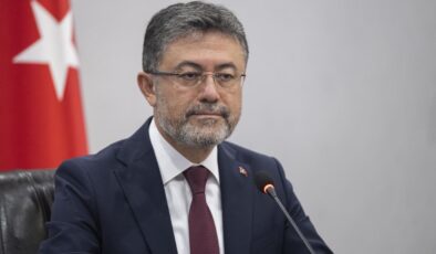 Bakan Yumaklı’dan Çiftçilere Övgü: Türkiye Tarımda Yeni Bir Sıçrama Döneminde