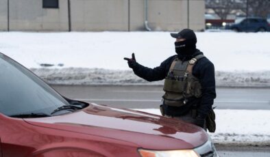 Trump Yönetimi Döneminde ICE’nin Mülteci Gözaltı Yetkileri Genişletildi: Yeni Politika Tartışma Yarattı