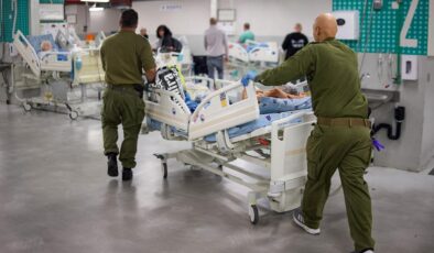 Son Dakika: İsrail ve ABD’den İran’a Ortak Saldırı! Hava Sahası Kapatıldı, Olağanüstü Hal İlan Edildi