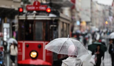 Hava Durumu Raporu: Hafta Sonu Yağışlar Devam Ediyor, Sıcaklıklar Artıyor
