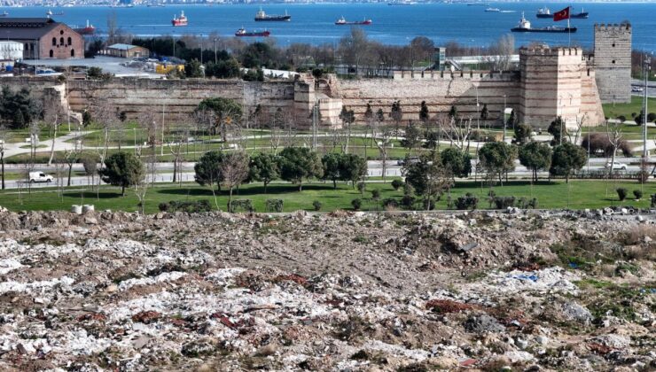 Kazlıçeşme Meydanı’nda Moloz Yığını: Tarihi Yarımada’nın Girişinde Turizm İmajına Darbe