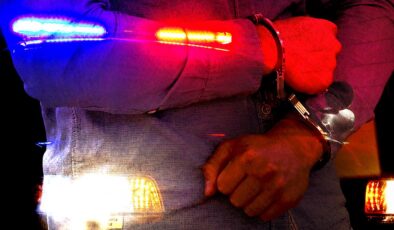 İzmir Merkezli Suç Örgütü Operasyonu: 23 Gözaltı, 1 Milyar Liralık Vurgun