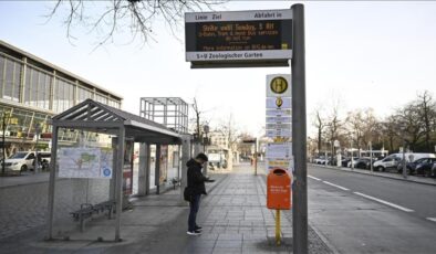 Almanya’da Toplu Ulaşım Grevlerle Felç: 100 Bin İşçi İş Bıraktı, Milyonlarca Yolcu Mağdur