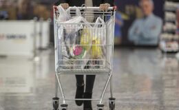 Market Fiyatları Tek Platformda: Bakan Kacır’dan Ramazan Öncesi Fiyat Karşılaştırma Uygulaması Müjdesi