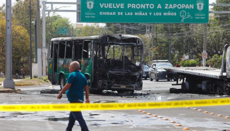 Meksika’da Kartel Şiddeti Tırmanıyor: 73 Ölü, 10 Bin Asker Sevk Edildi