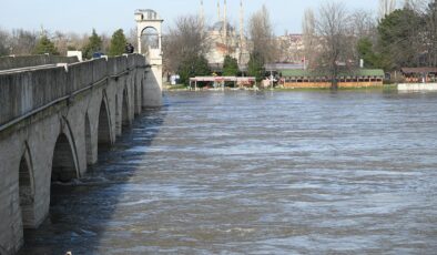 Edirne’de Nehir Taşkınları Sonrası Debiler Düşüyor, Kırmızı Alarm Devam Ediyor