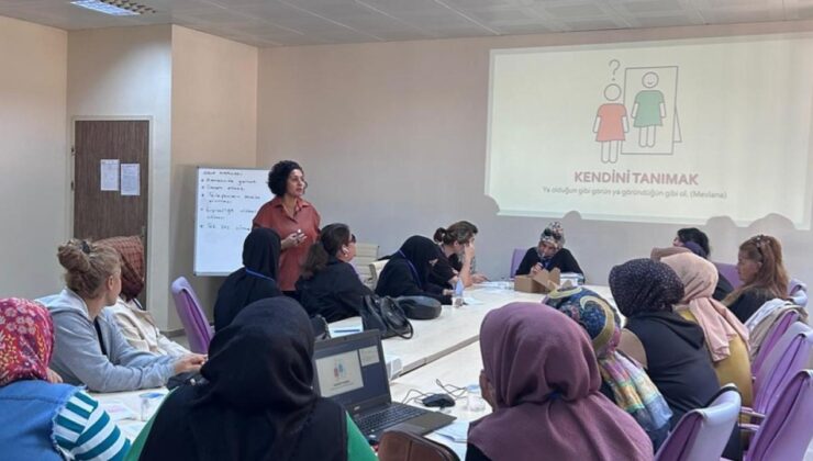 Aile ve Sosyal Hizmetler Bakanlığı’ndan Aile Eğitim Programı ile Milyonlara Destek