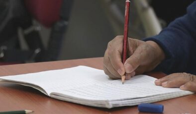 Zihinsel Aktiflik Demans Riskini Azaltıyor: Okuma ve Öğrenmenin Önemi