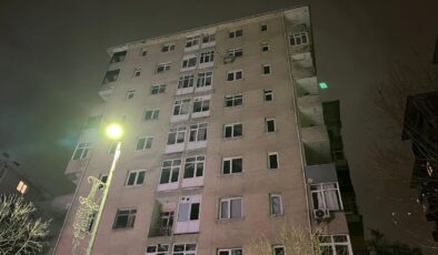 Küçükçekmece’de Riskli Yapı Olarak Belirlenen 10 Katlı Bina Tahliye Edildi: Can Güvenliği İçin Mühürleme