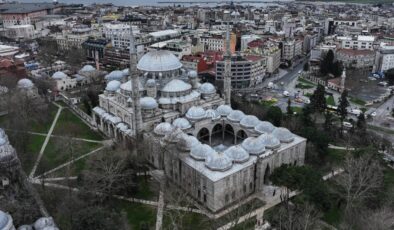 Şehzade Camii: Mimar Sinan’ın İlk Selatin Eseri ve Osmanlı Kubbe Mimarisinin İncisi