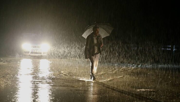 Seydikemer’de Sel: Eşen Çayı Taştı, Çukurincir Mahallesi’nde Evler Boğuldu