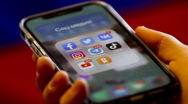 Sosyal Medya Devleri Bağımlılık Yaratmakla Suçlanıyor: ABD’de Tarihi Dava Başladı