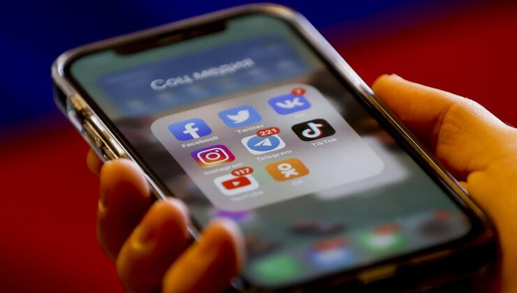 Sosyal Medya Devleri Bağımlılık Yaratmakla Suçlanıyor: ABD’de Tarihi Dava Başladı