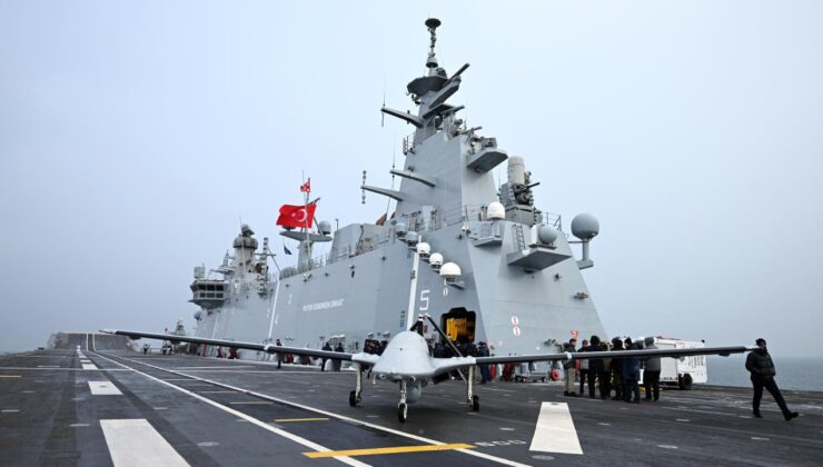 NATO’nun Steadfast Dart 2026 Tatbikatı’nda Türkiye’nin Gücü: TCG Anadolu Baltık Denizi’nde