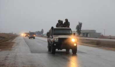 Son Dakika: Suriye Ordusu, ABD’nin Çekildiği Tenef Üssü’nün Kontrolünü Devraldı